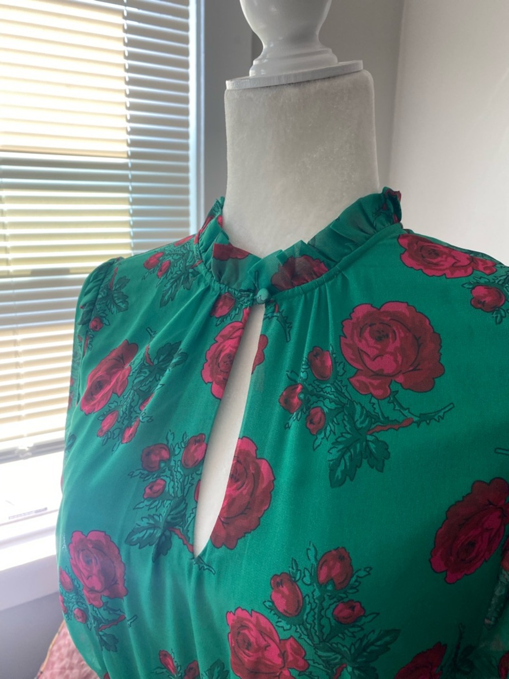 Betsey Johnson Green Maxi Dress with Pink Rose Print - Picture 6 of 12